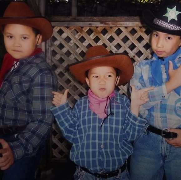 Meet your Posher, Trung minh - Picture 1 of 1